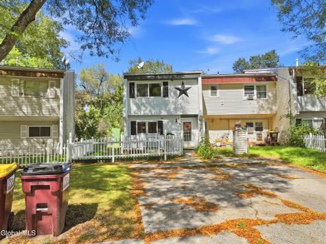 6 Tenandaho Lane Mechanicville NY 12118