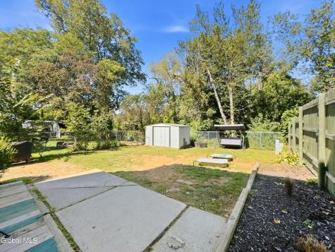 6 Tenandaho Lane Mechanicville NY 12118