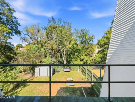 6 Tenandaho Lane Mechanicville NY 12118