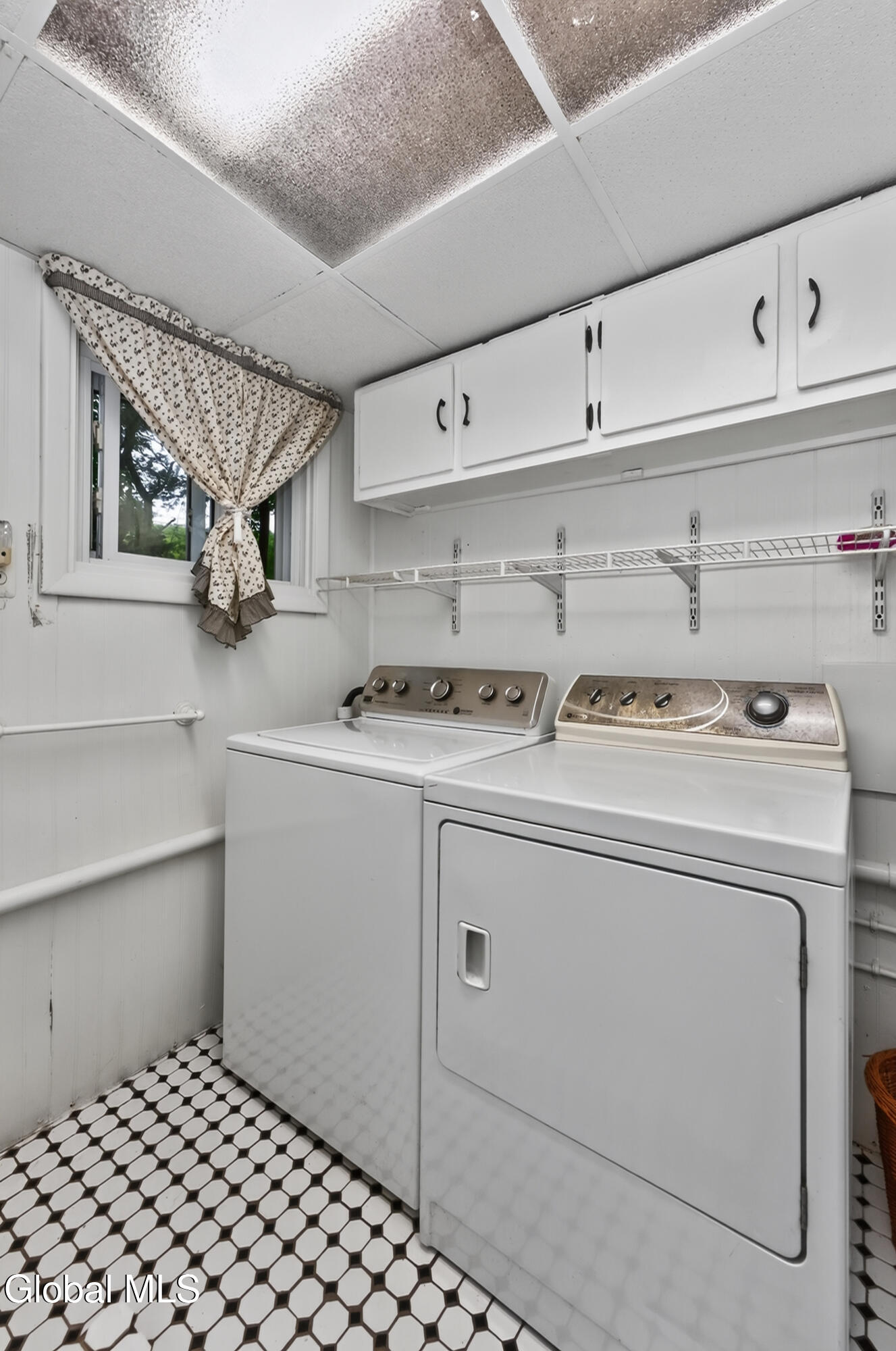 6 Morone Place Albany NY 12205