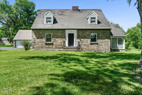 121 Maltbie Drive Amsterdam NY 12010