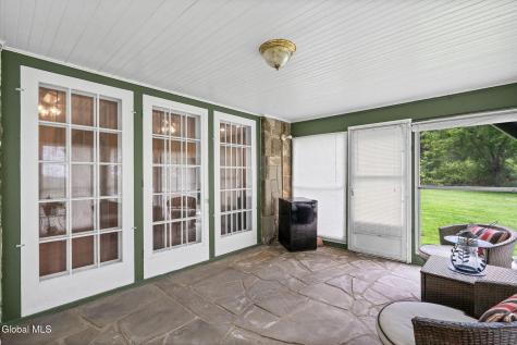 121 Maltbie Drive Amsterdam NY 12010