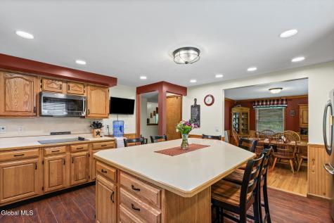 121 Maltbie Drive Amsterdam NY 12010