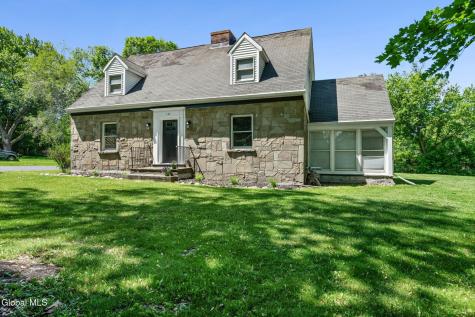121 Maltbie Drive Amsterdam NY 12010
