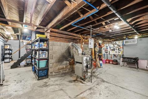 121 Maltbie Drive Amsterdam NY 12010