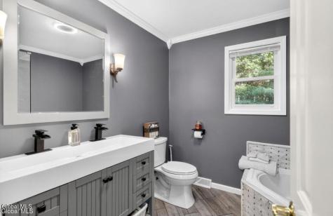 53 Sonat Road Clifton Park NY 12065