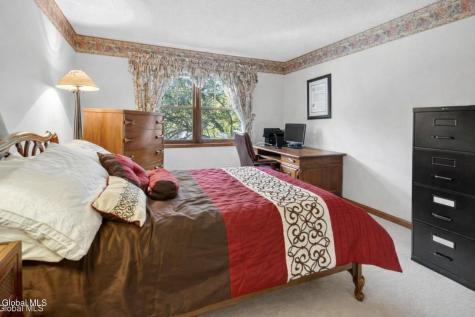 53 Sonat Road Clifton Park NY 12065