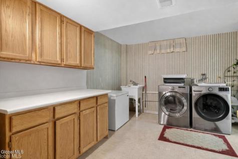 53 Sonat Road Clifton Park NY 12065