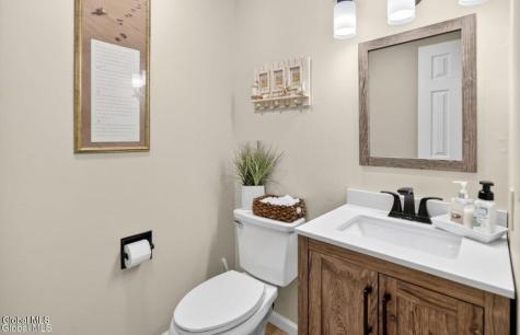 53 Sonat Road Clifton Park NY 12065