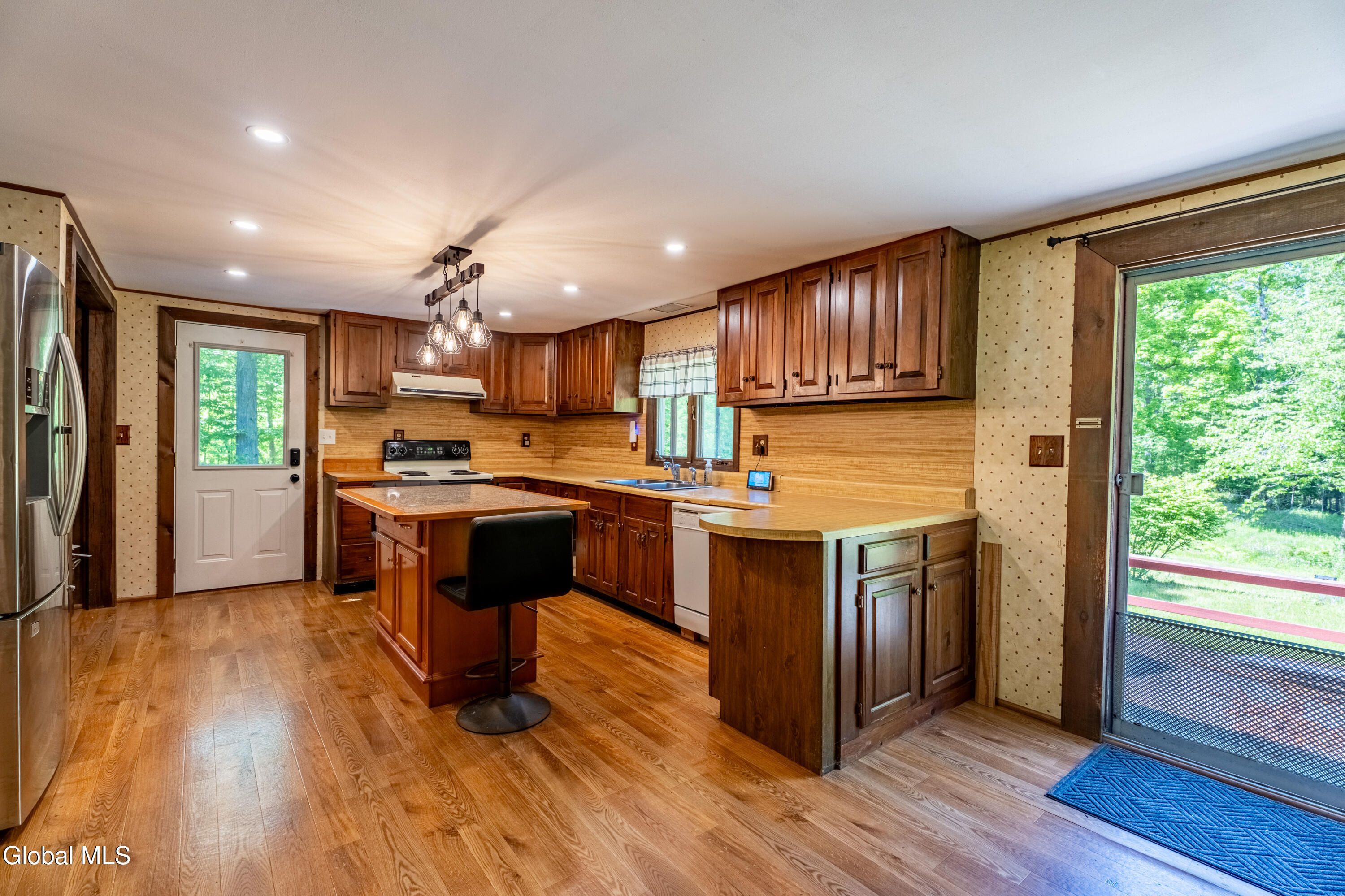 86 Lasher Road Charlton NY 12020