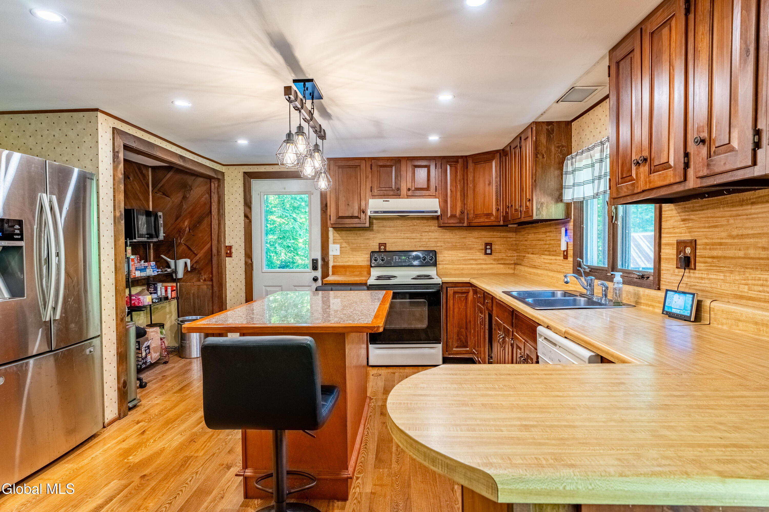 86 Lasher Road Charlton NY 12020