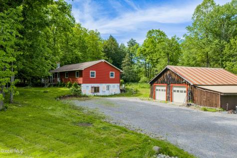 86 Lasher Road Charlton NY 12020