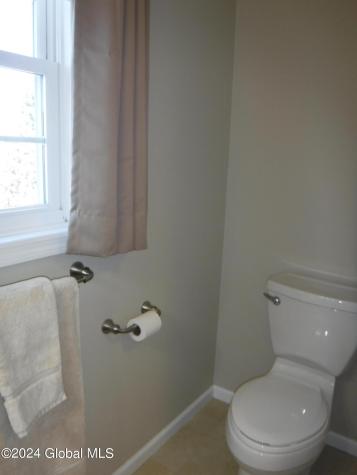 15 Lilac Lane Latham NY 12110
