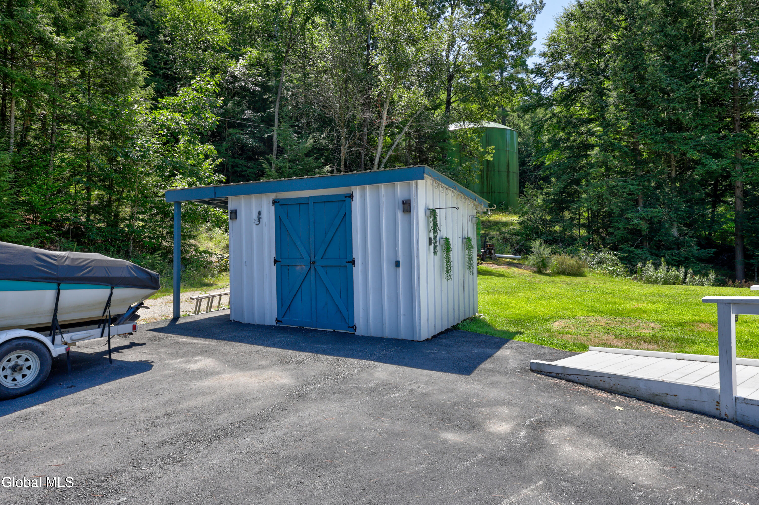 22 Spring Street Chestertown NY 12817