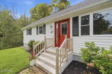30 Scenic Road Hagaman NY 12086