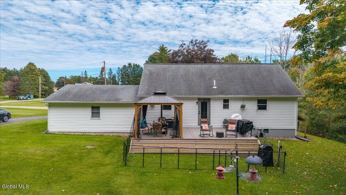 30 Scenic Road Hagaman NY 12086