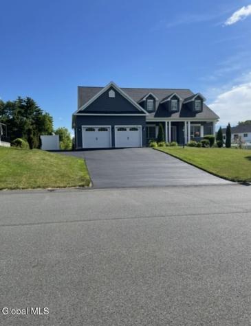 50 Tamarack Lane Niskayuna NY 12309