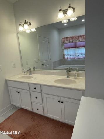 50 Tamarack Lane Niskayuna NY 12309