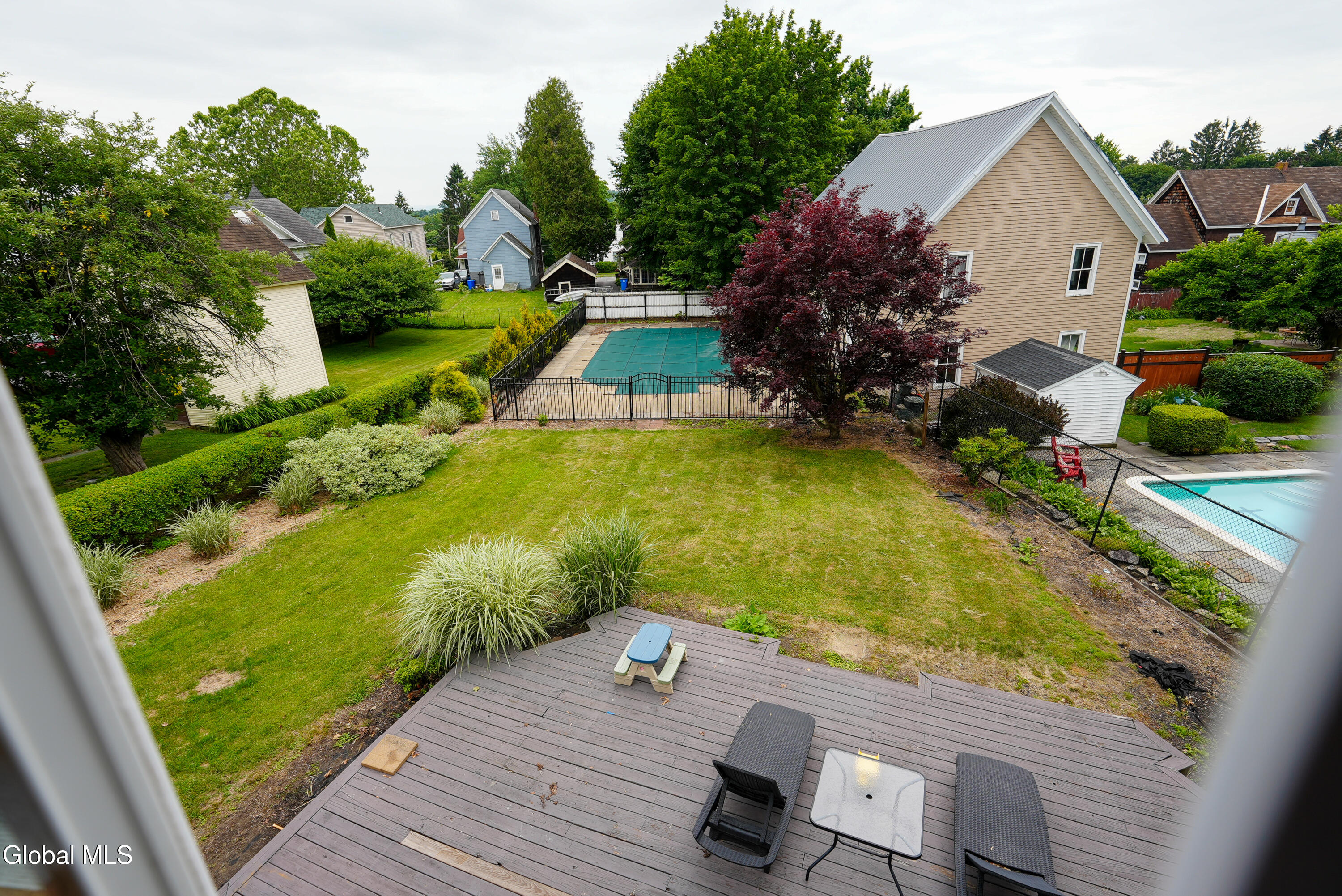 6 E Montgomery Street Johnstown NY 12095