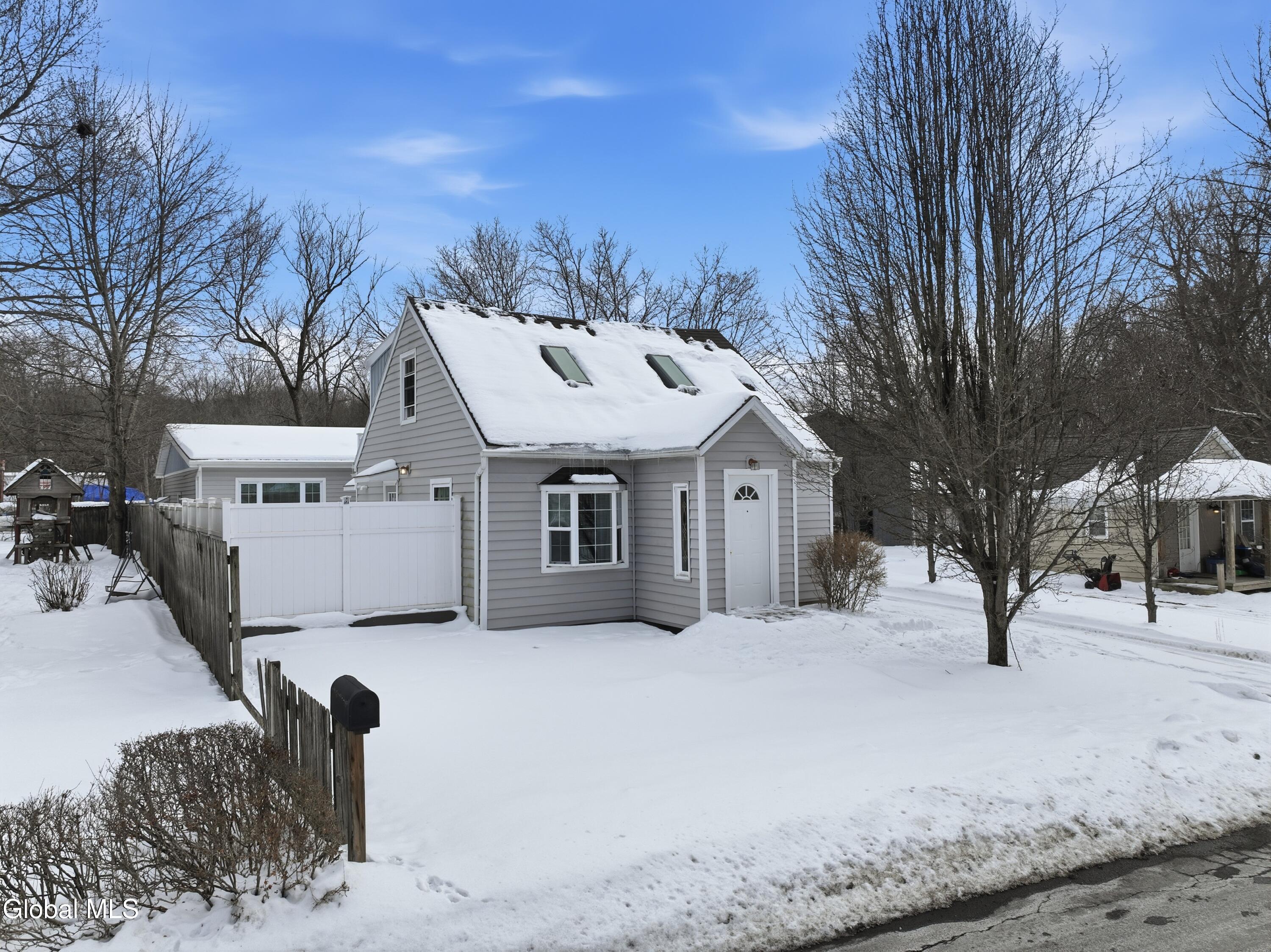 22 Schaffer Drive Cohoes NY 12047