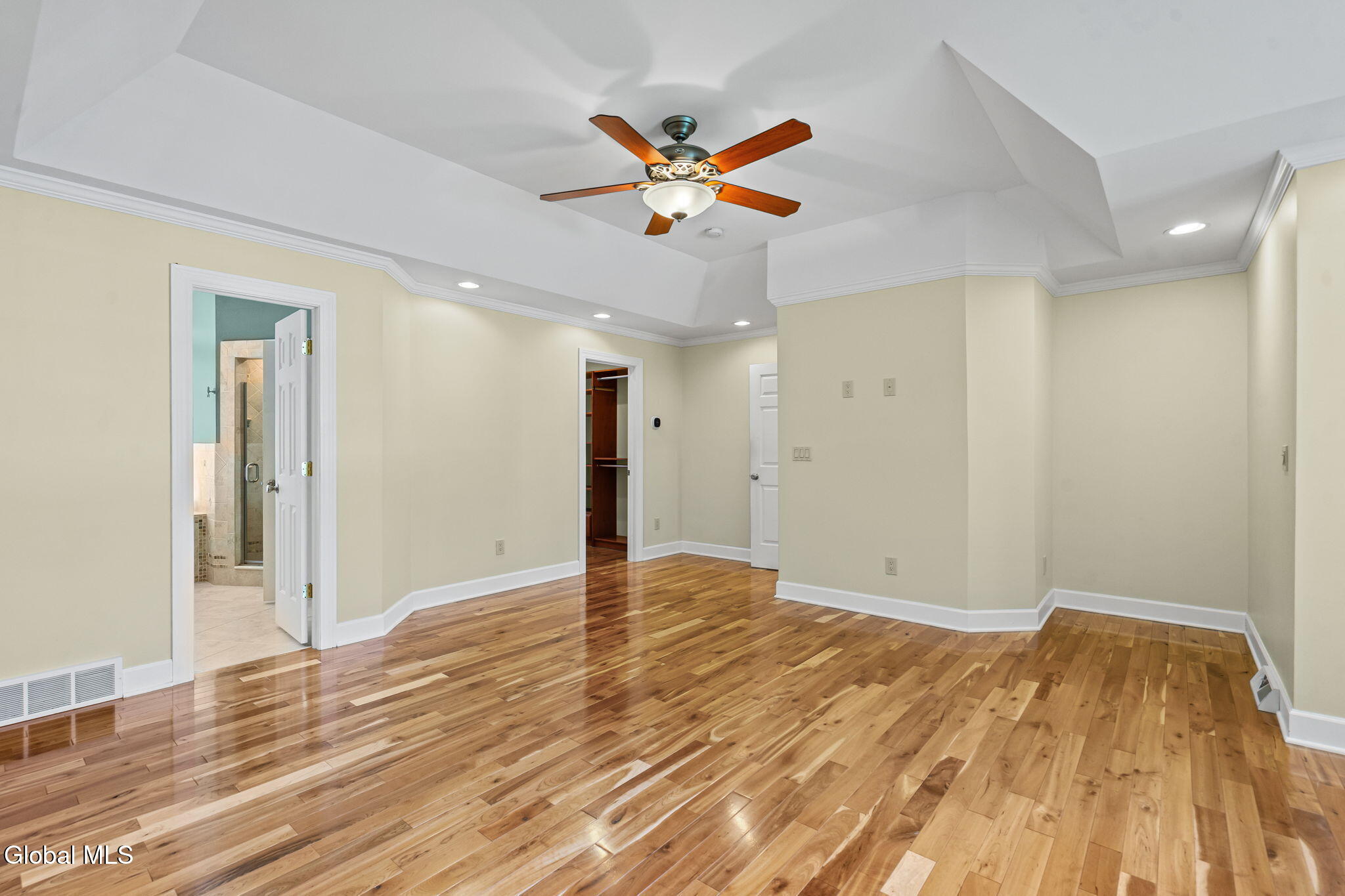 19 Skyline Drive Latham NY 12110