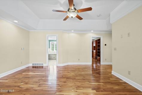 19 Skyline Drive Latham NY 12110