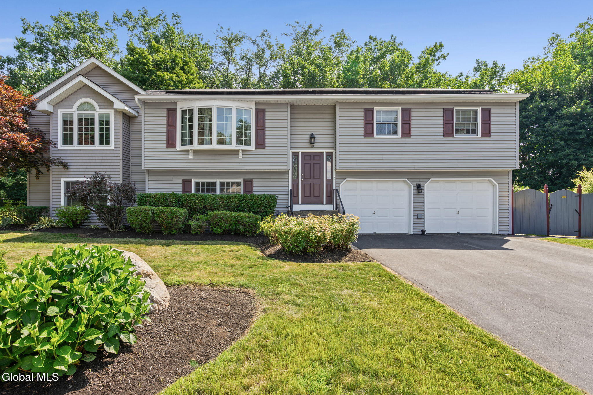 19 Skyline Drive Latham NY 12110