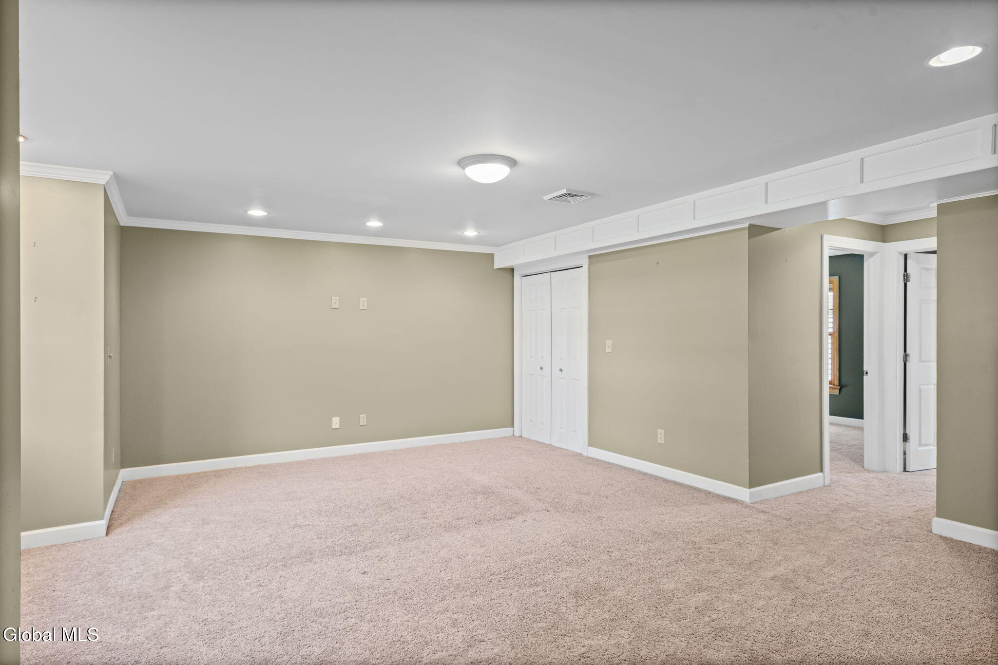 19 Skyline Drive Latham NY 12110