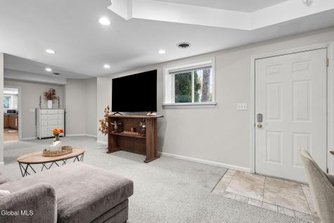 71 Hearthstone Drive Gansevoort NY 12831