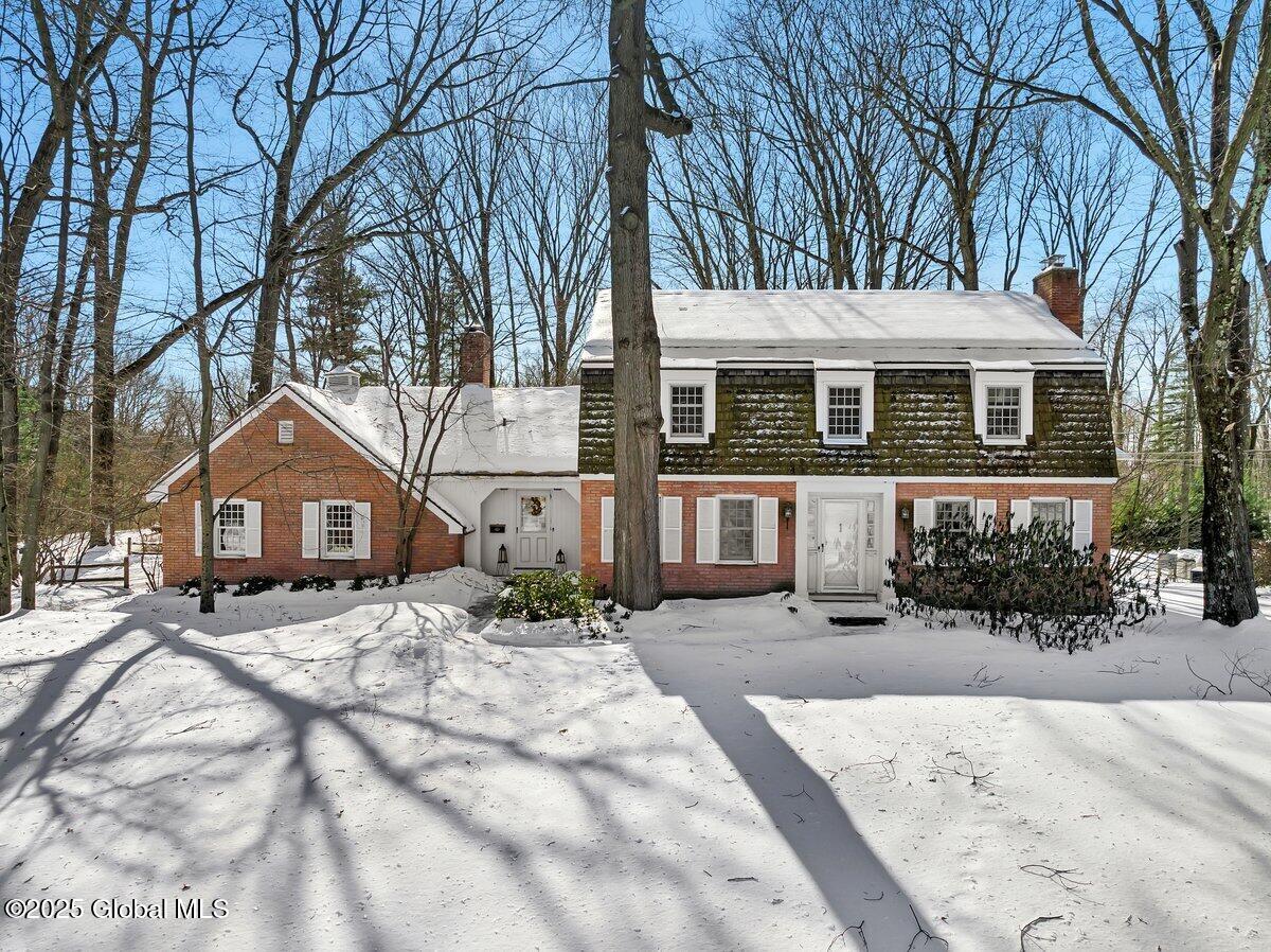 1934 Heritage Road Niskayuna NY 12309