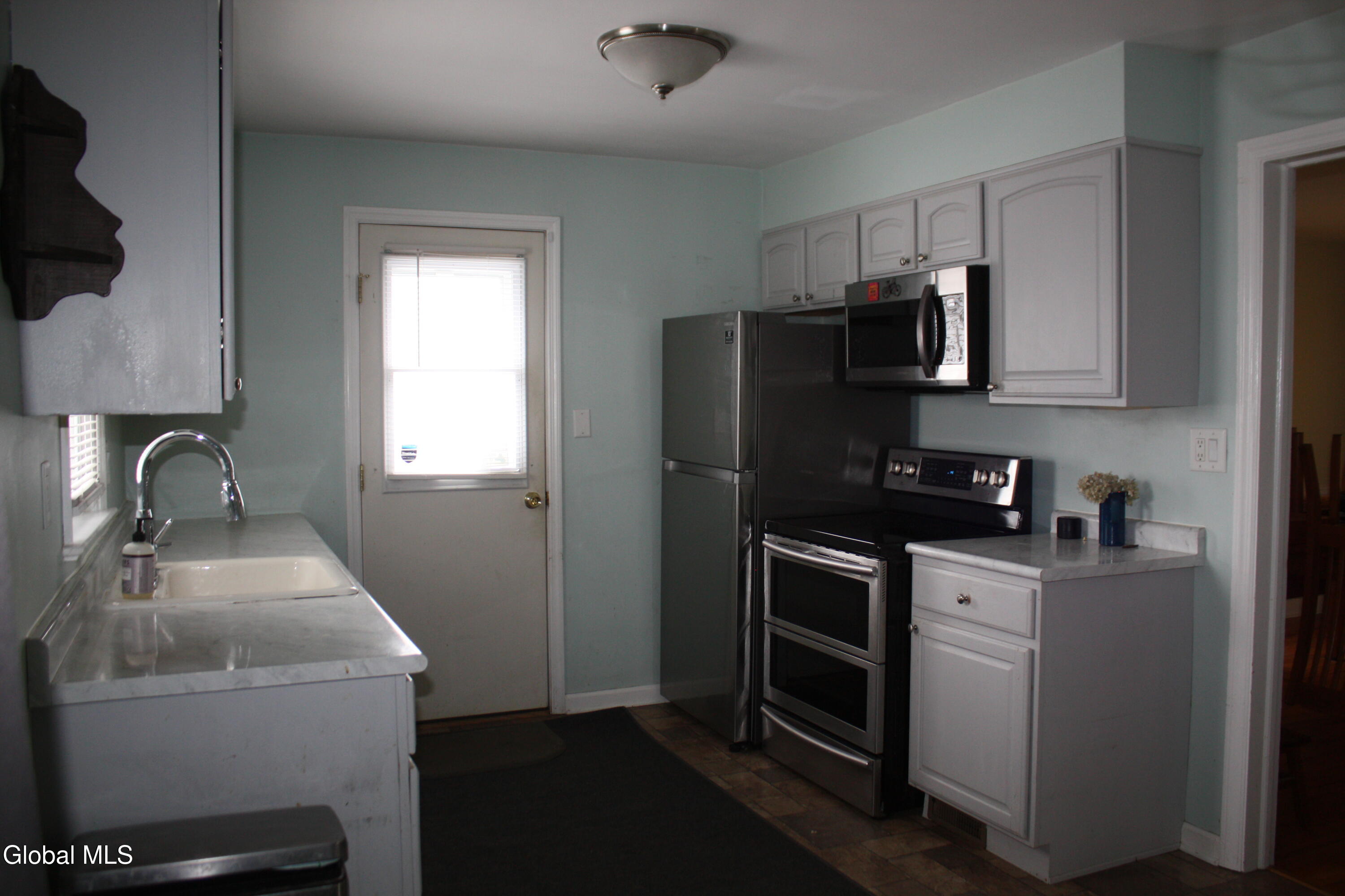35 Pine Street Scotia NY 12302