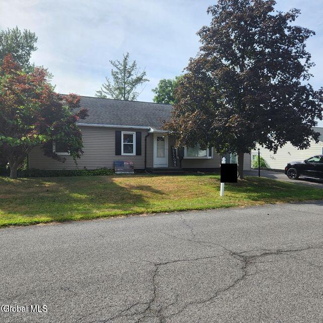 4 Holly Lane Latham NY 12110