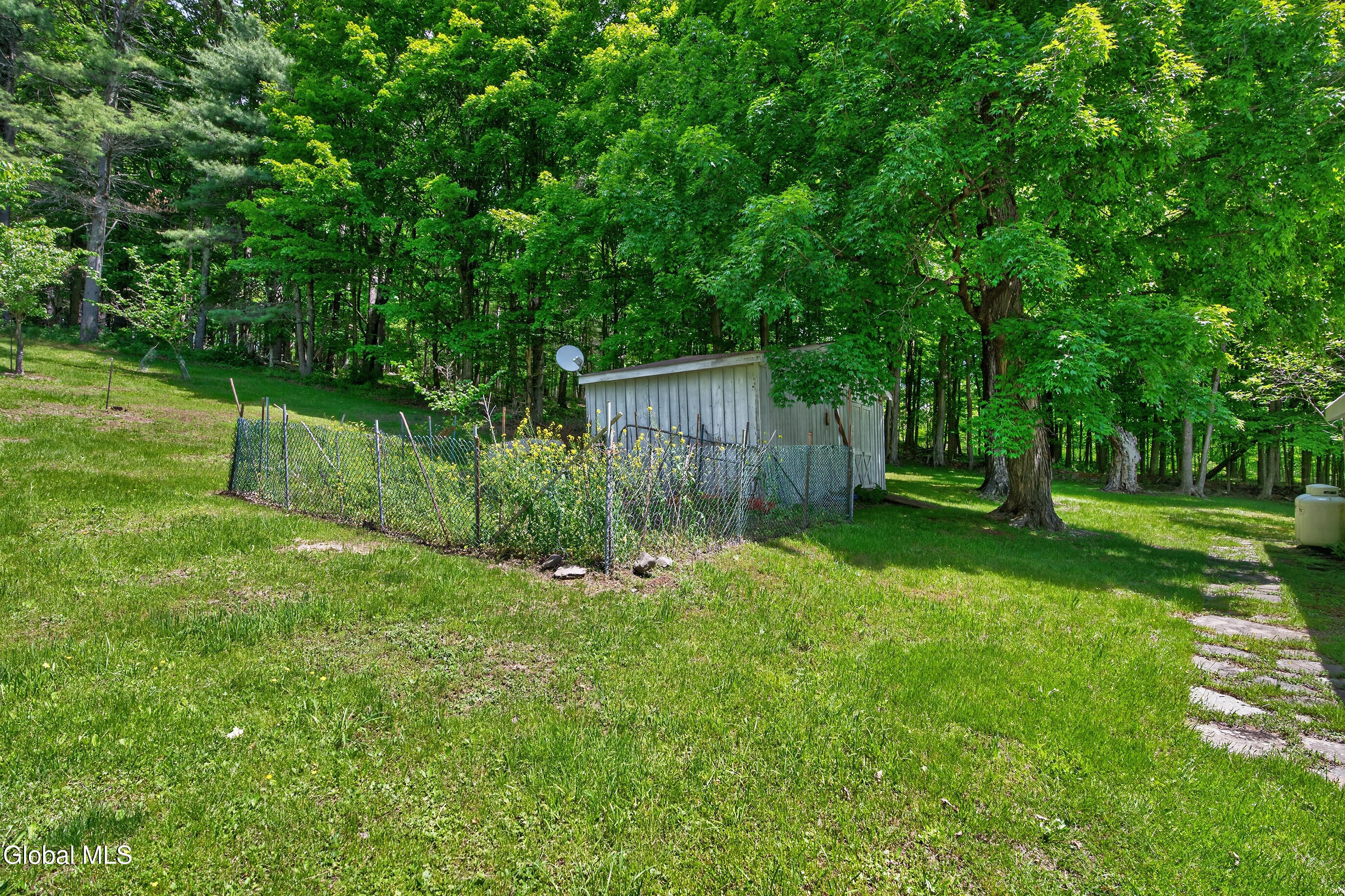 359 Siebert Road Medusa NY 12120