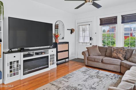 604 Engleman Avenue Glenville NY 12302