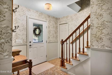 24 Huntwood Drive Clifton Park NY 12065