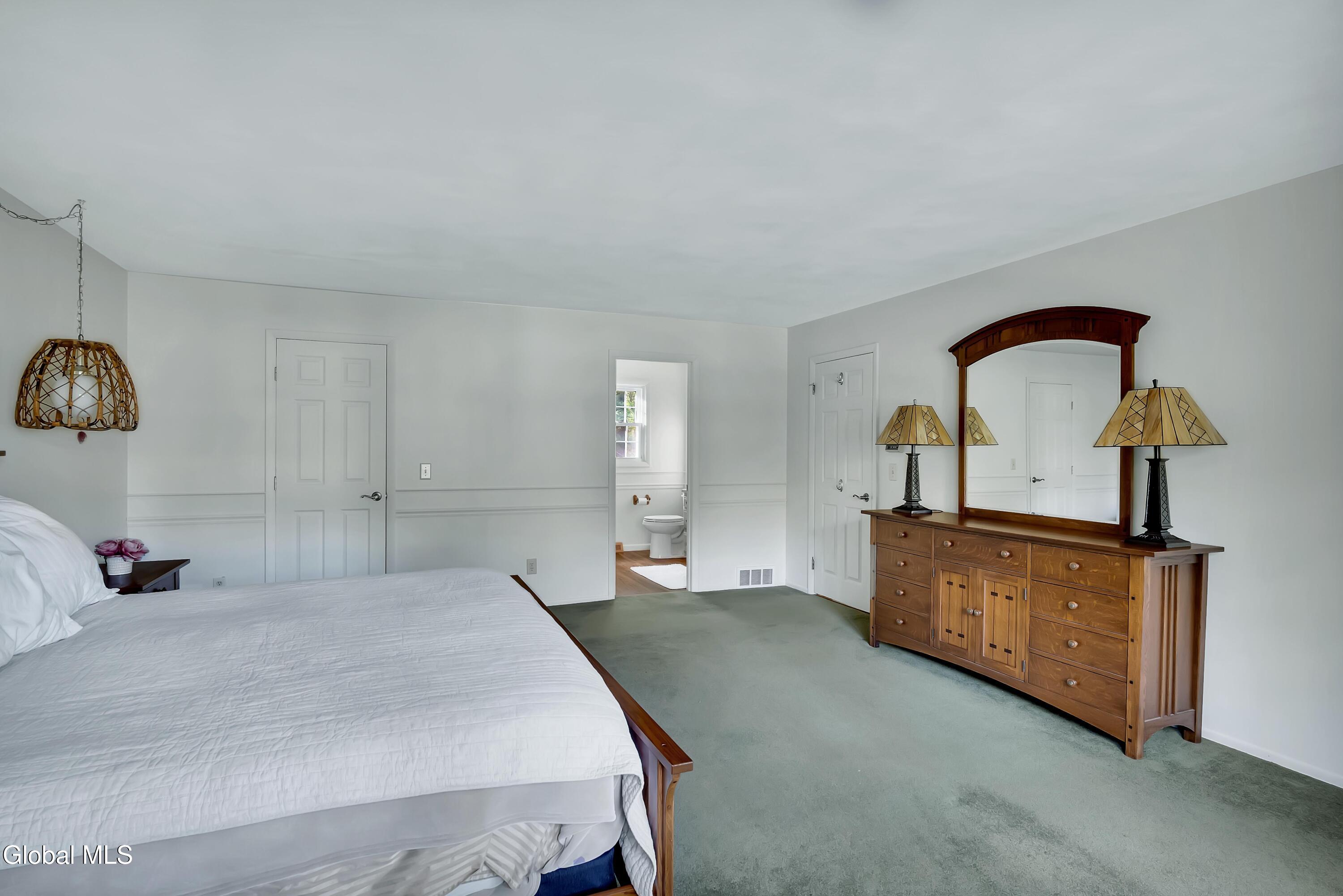 24 Huntwood Drive Clifton Park NY 12065