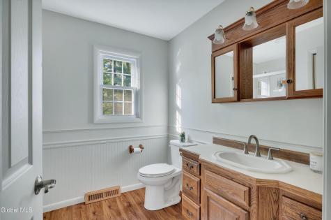 24 Huntwood Drive Clifton Park NY 12065