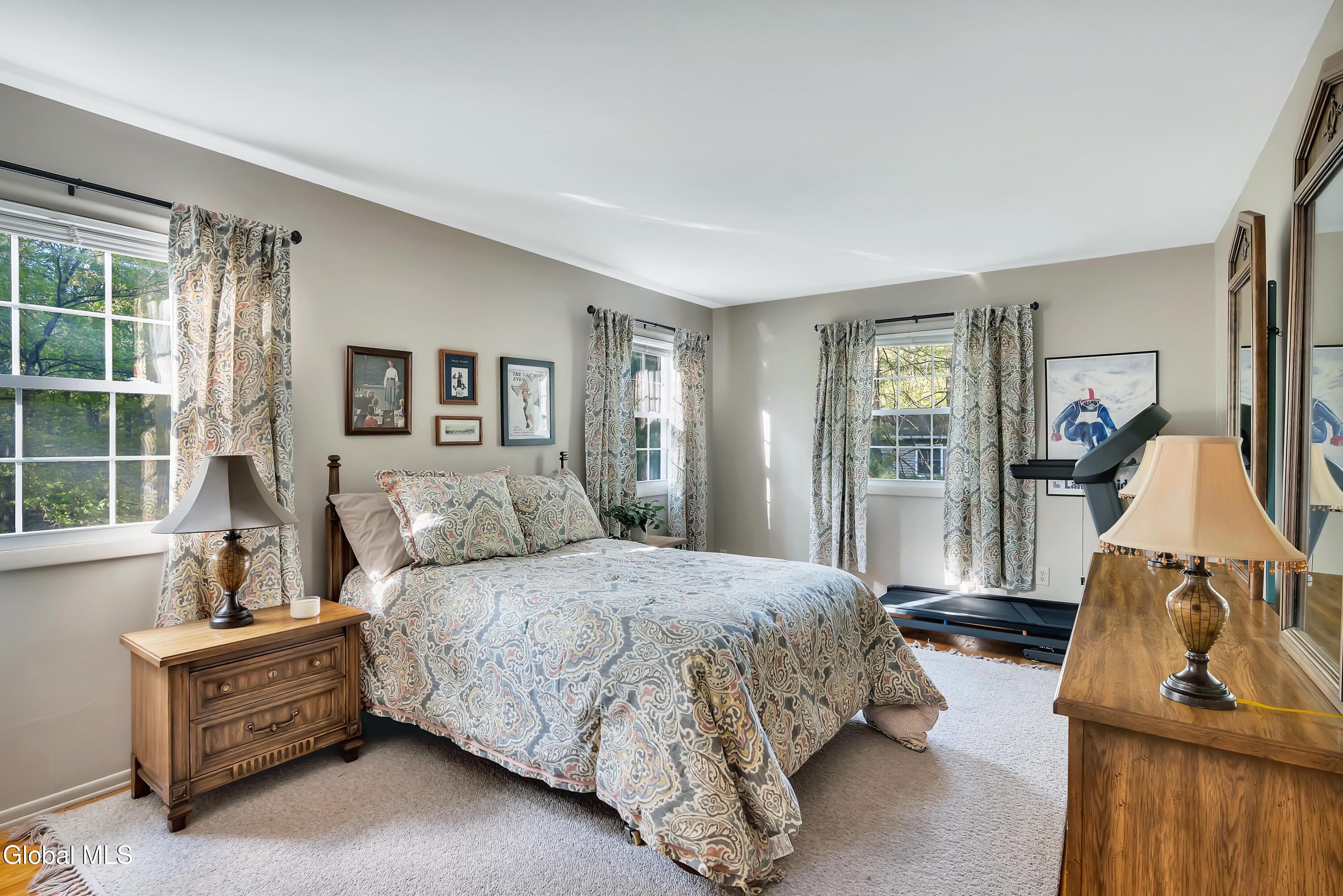 24 Huntwood Drive Clifton Park NY 12065