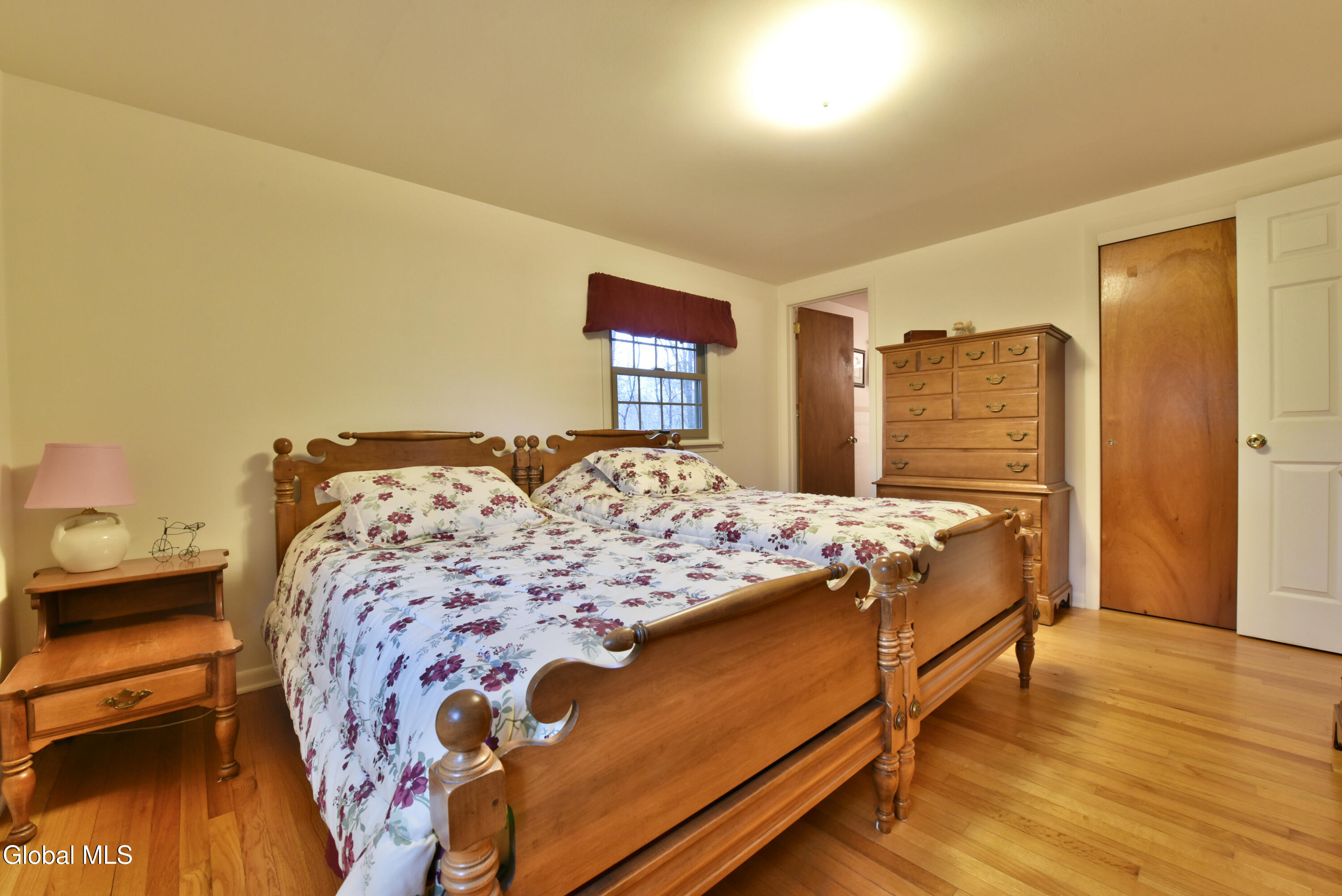 13 Arnold Drive Clifton Park NY 12065