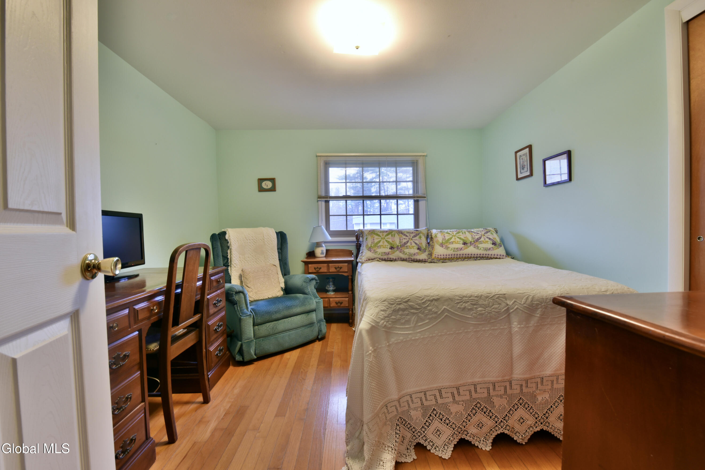 13 Arnold Drive Clifton Park NY 12065