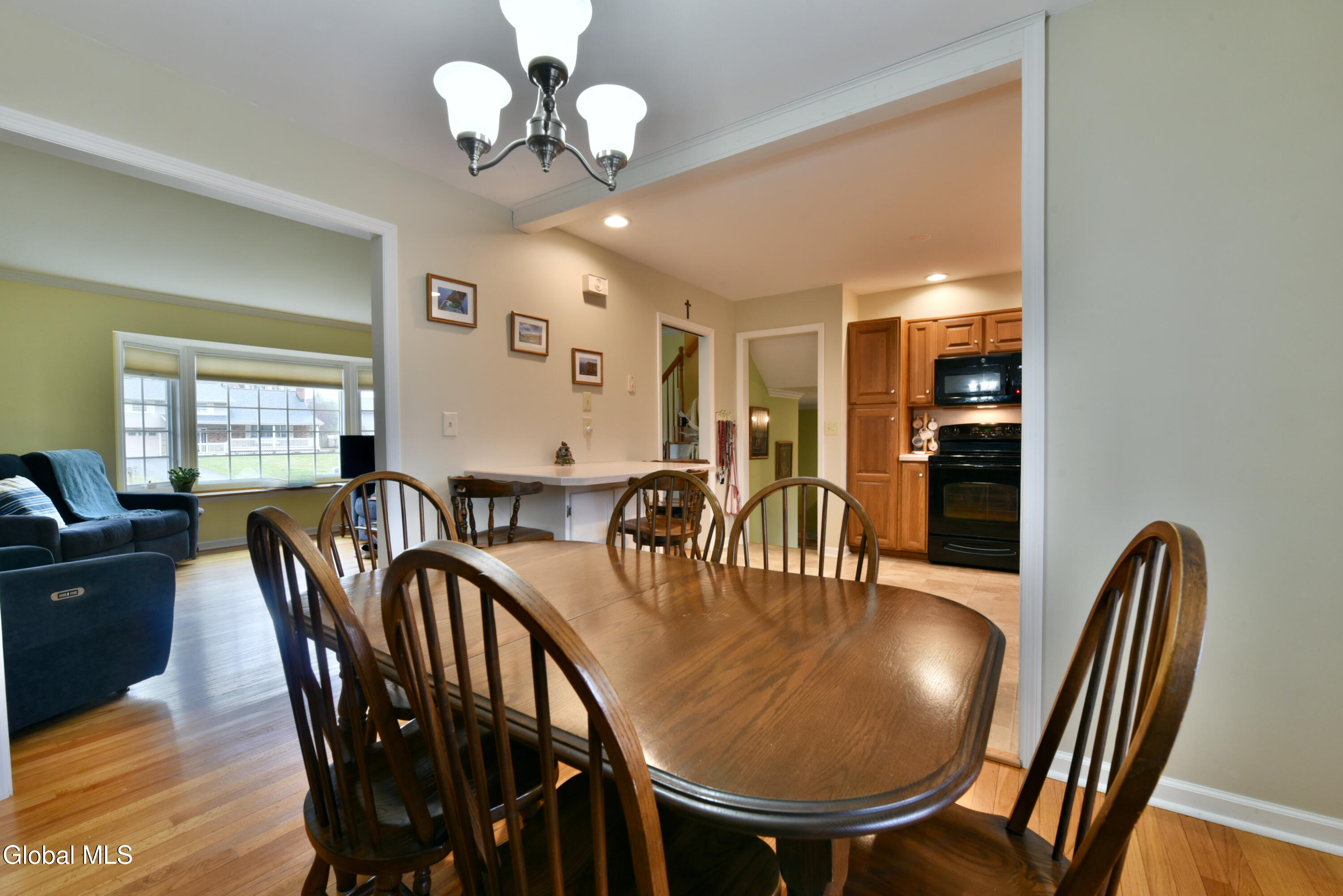 13 Arnold Drive Clifton Park NY 12065
