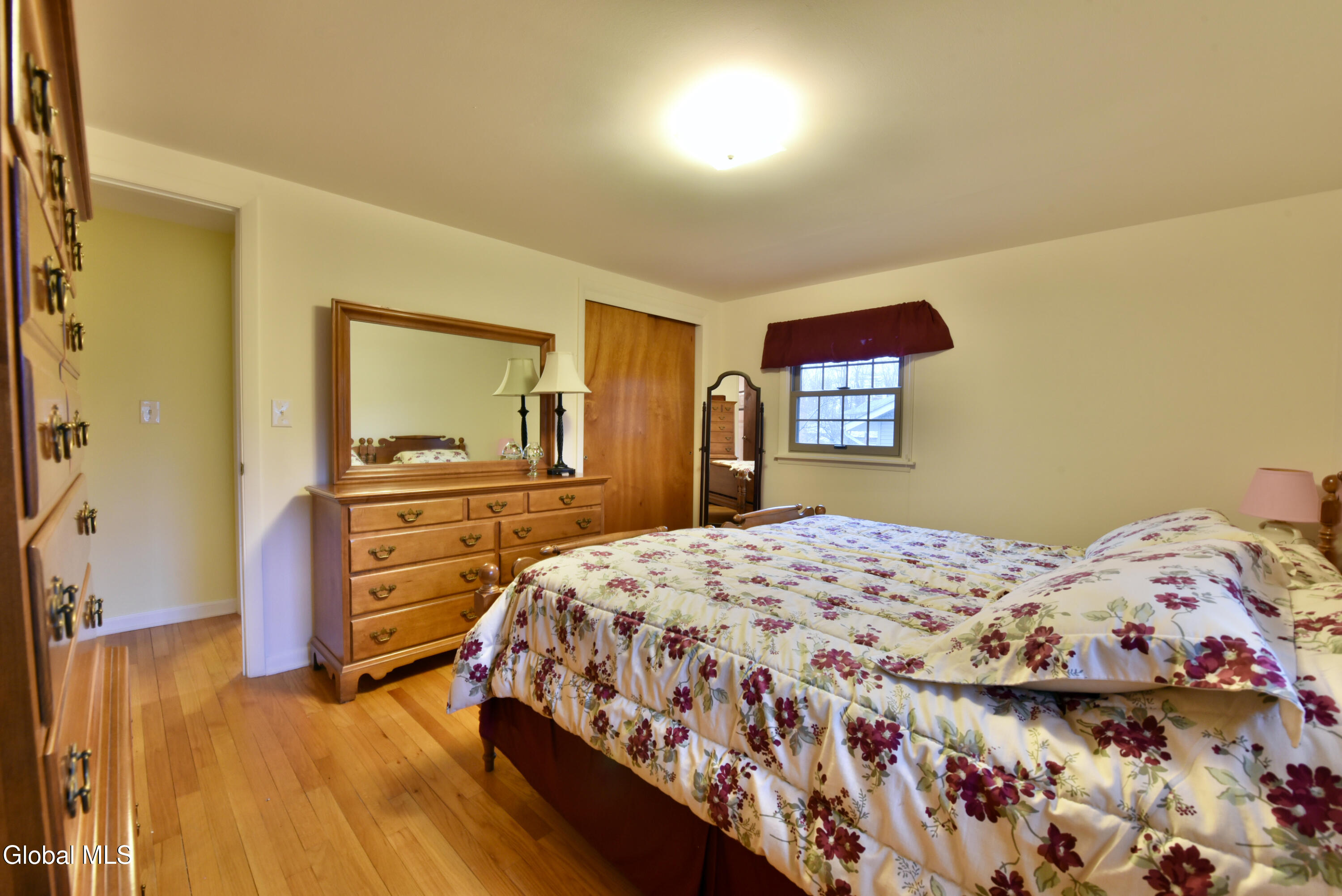 13 Arnold Drive Clifton Park NY 12065