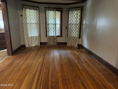 825 Bradt Street Schenectady NY 12306