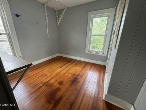 825 Bradt Street Schenectady NY 12306