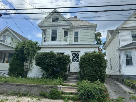 825 Bradt Street Schenectady NY 12306