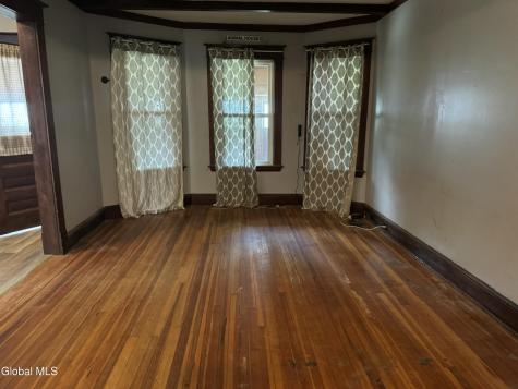 825 Bradt Street Schenectady NY 12306