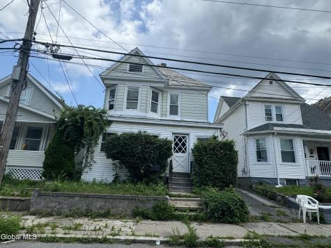 825 Bradt Street Schenectady NY 12306