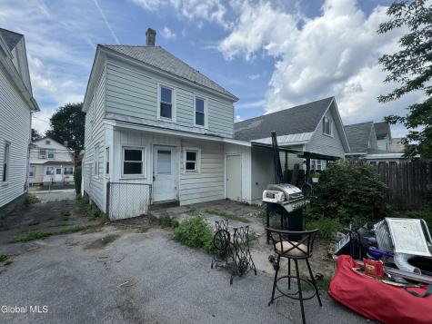 825 Bradt Street Schenectady NY 12306