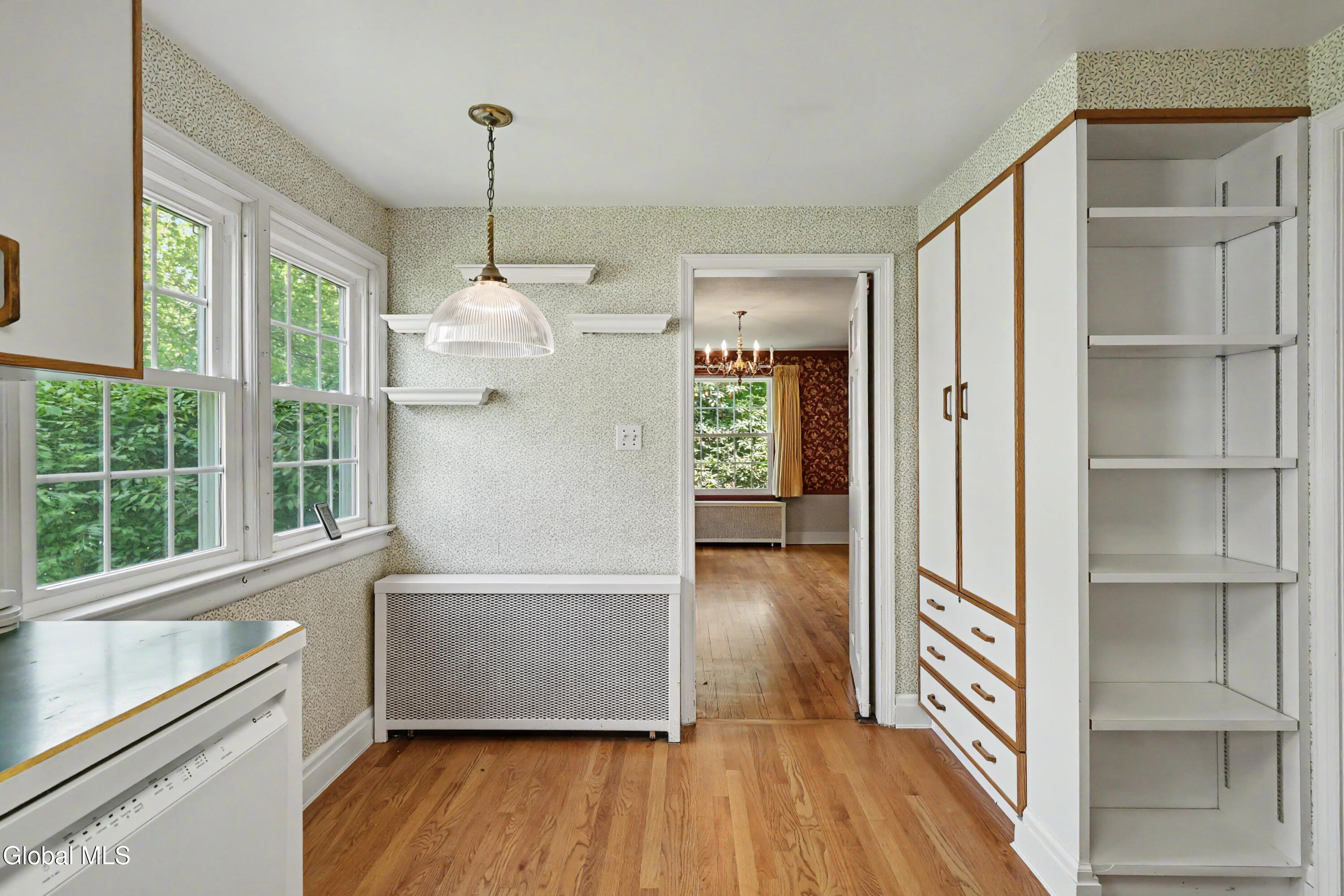 1555 Dean Street Niskayuna NY 12309