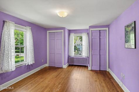 1555 Dean Street Niskayuna NY 12309